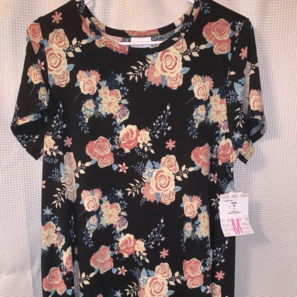 LuLaRoe Carly